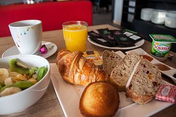 Breakfast meal