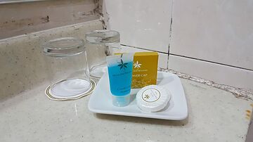 Bathroom amenities