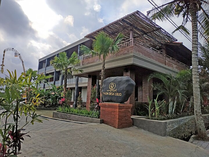 Primary image