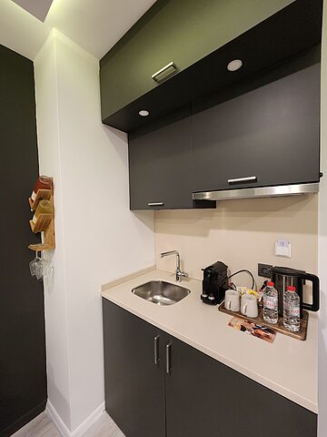 Private kitchenette