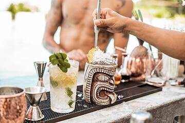 Poolside bar