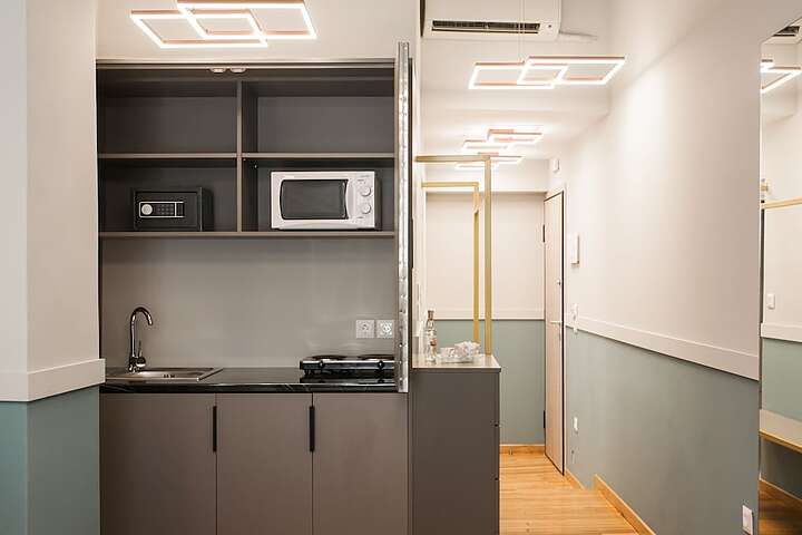 Private kitchenette