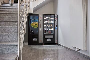 Vending machine