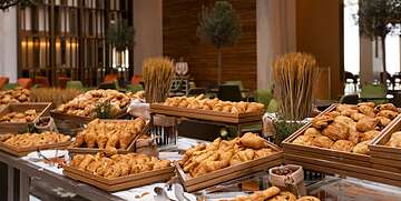 Breakfast buffet