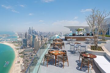 Poolside bar