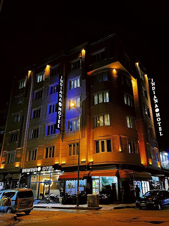 INDİANA HOTEL