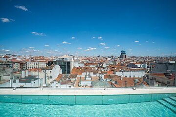 Rooftop pool