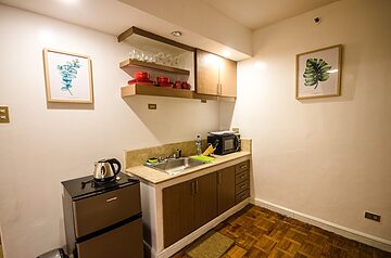 Private kitchenette