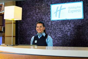 Holiday Inn Express Glasgow City Centre Riverside, an IHG Hotel