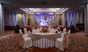 Indoor wedding