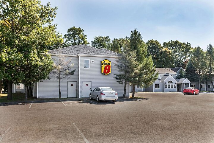 Primary image