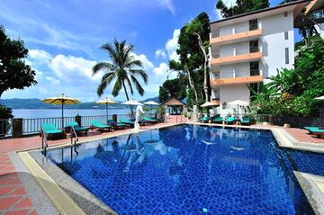 Tri Trang Beach Resort by Diva Management