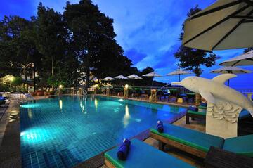 Tri Trang Beach Resort by Diva Management