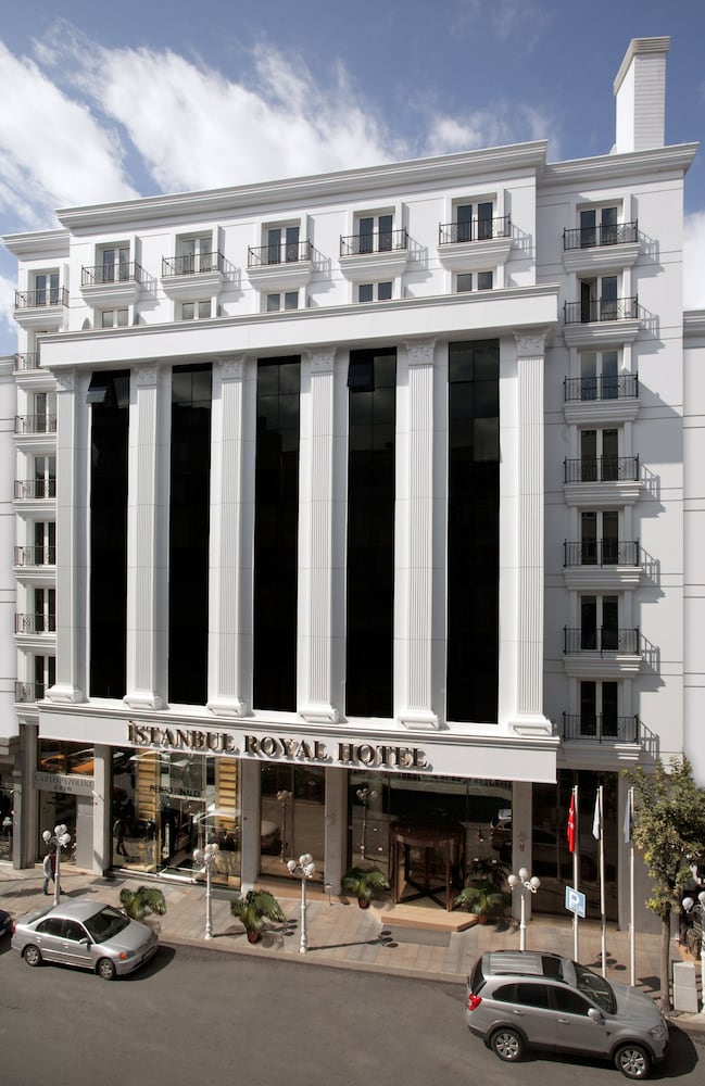 رزرو هتل رویال (Istanbul Royal Hotel) استانبول - فلای‌تودی