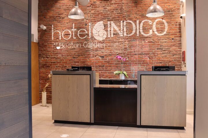 Hotel Indigo Boston Garden, an IHG Hotel