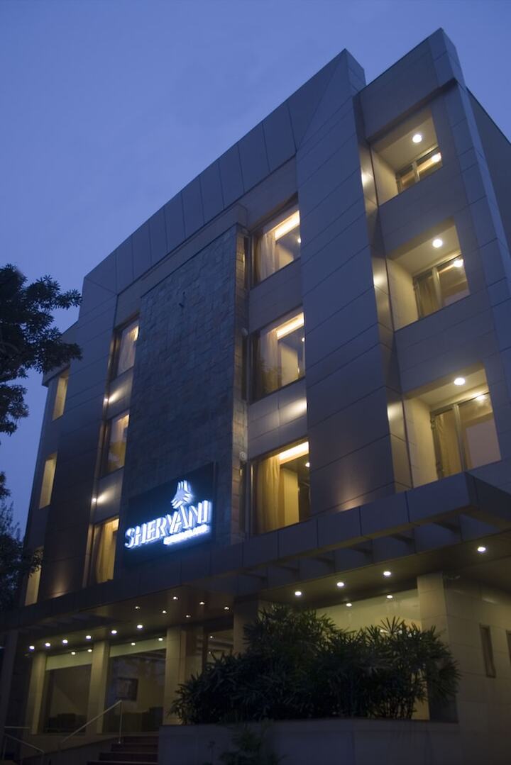 Shervani Hotel Nehru Place