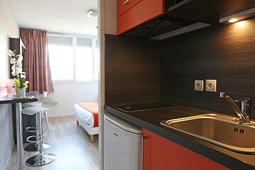 Private kitchenette