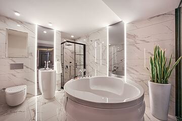 Private spa tub