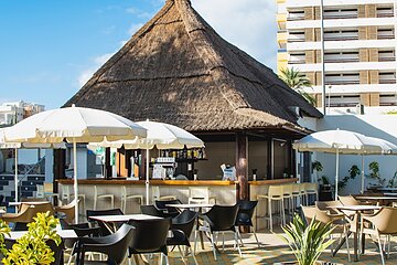 Poolside bar