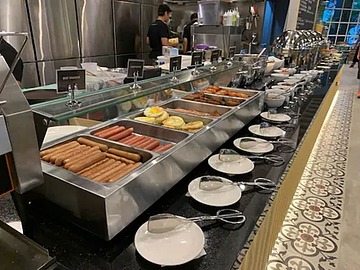 Breakfast buffet