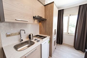 Private kitchenette