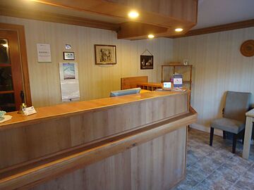 Concierge desk