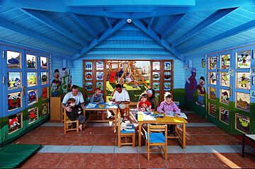 Children's play area - indoor