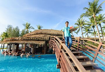 Poolside bar