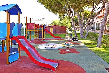 Children's play area - outdoor