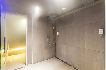 Steam room