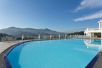 Rooftop pool