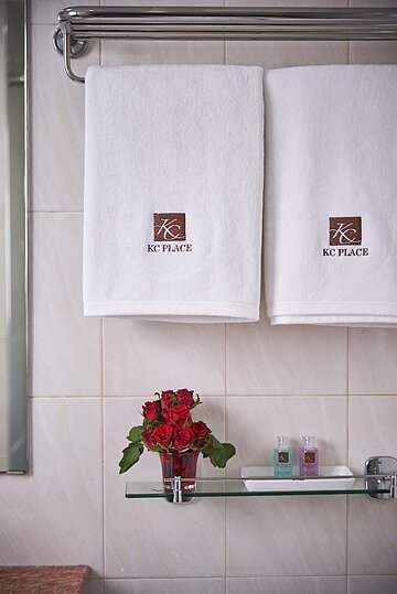 Bathroom amenities