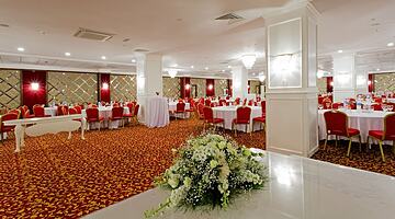 Banquet hall