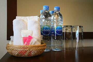 Bathroom amenities