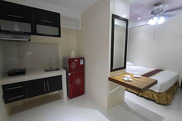 Private kitchenette