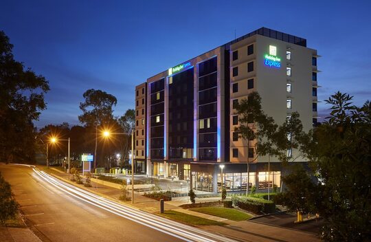 Holiday Inn Express Sydney Macquarie Park an IHG Hotel