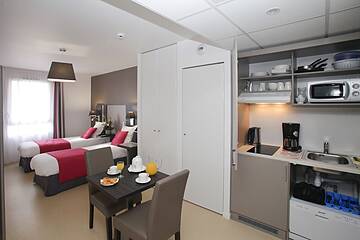 Private kitchenette