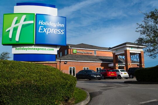 Holiday Inn Express Manchester East, an IHG Hotel