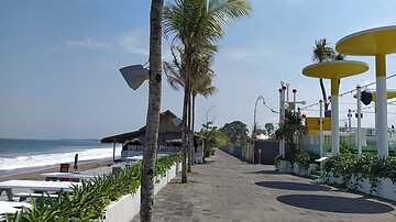 Beach bar