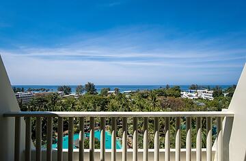 Beach/ocean view