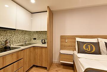 Private kitchenette