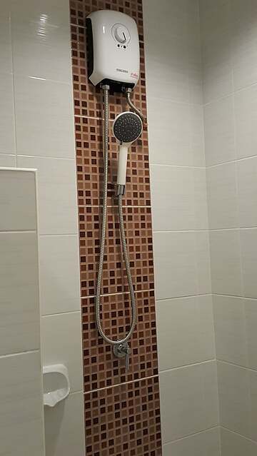 Bathroom shower