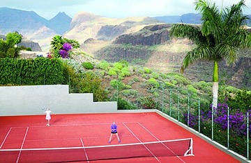 Tennis court