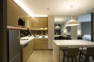 Private kitchenette