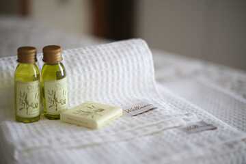 Bathroom amenities