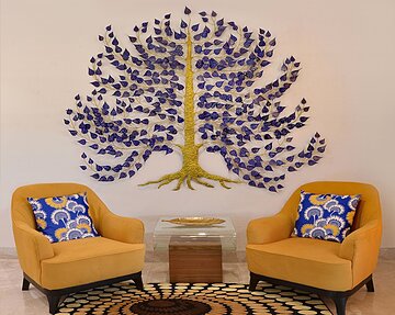 Concierge desk