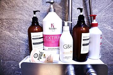 Bathroom amenities