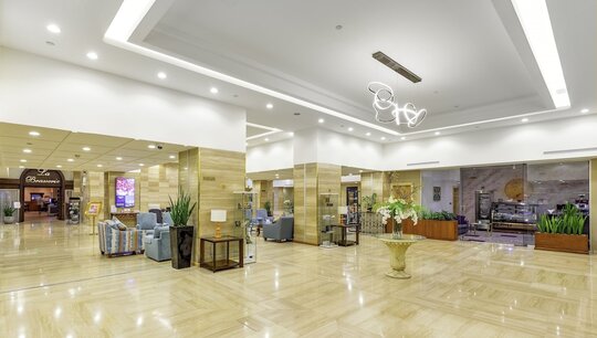 M Grand Hotel - next to Msheireb Metro Station and Souq Waqif