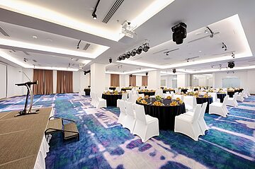 Banquet hall