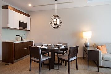 Private kitchenette